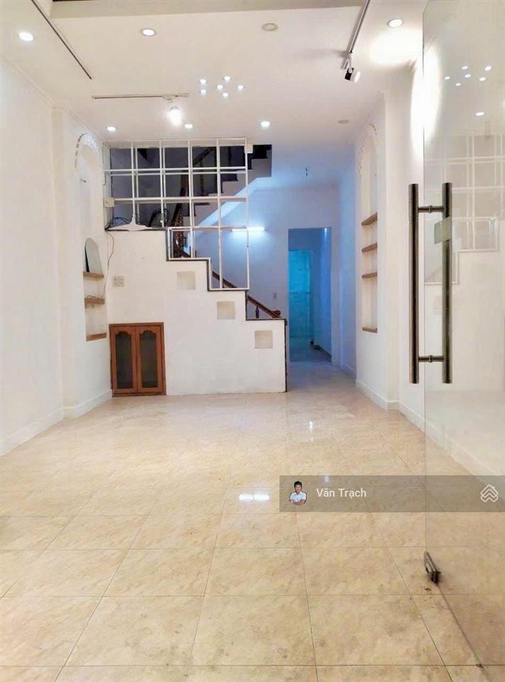Bán nhà mặt tiền ngô đức kế tân lập nha trang hướng đông nam phù hợp kinh doanh