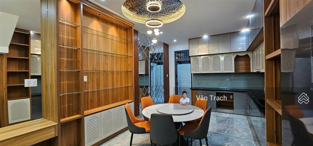 Cho thuê nhà hà quang 2 nha trang 4 phòng ngủ full nội thất đẹp vào ở ngay