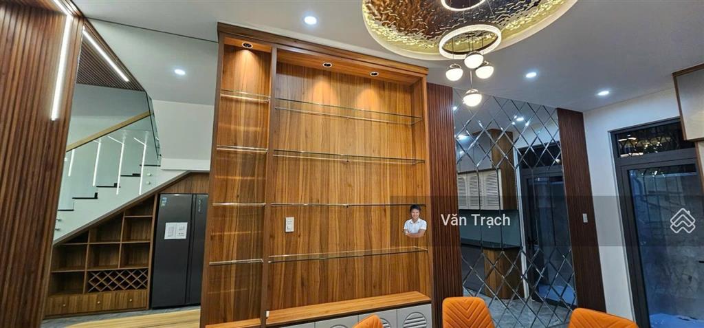 Cho thuê nhà hà quang 2 nha trang 4 phòng ngủ full nội thất đẹp vào ở ngay