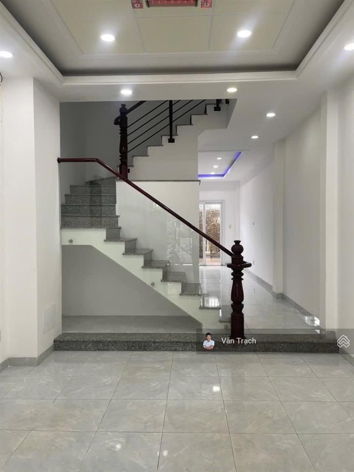 Cho thuê nhà 4 tầng kđt hà quang 2 nha trang, nhà trống vào ở ngay