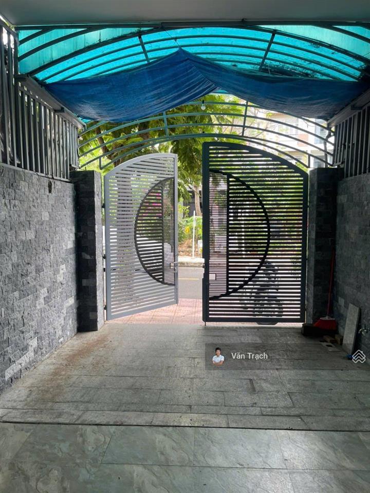 Cho thuê nhà 4 tầng kđt hà quang 2 nha trang, nhà trống vào ở ngay