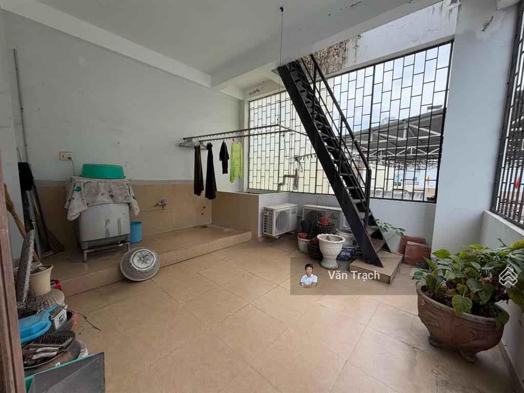 Cho thuê nhà nguyễn trung trực tân lập nha trang gần chợ xóm mới vào ở ngay nội thất như hình