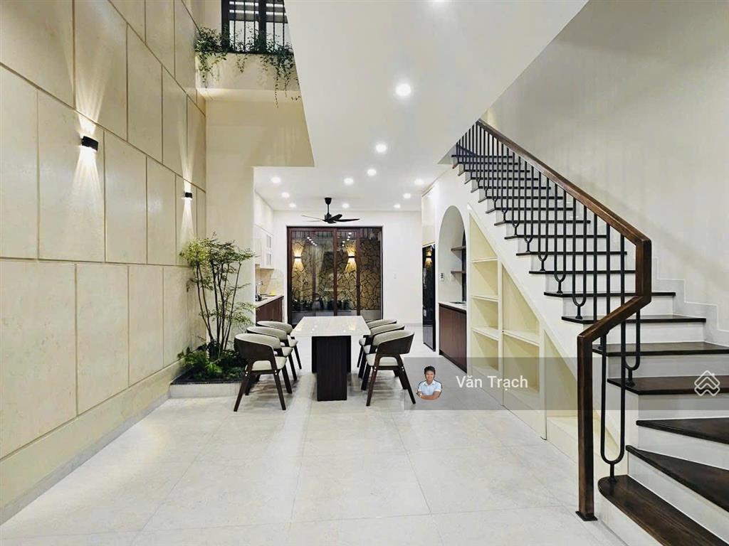 Cho thuê nhà 4 phòng ngủ kđt mỹ gia vĩnh thái nha trang gói 5 full nội thất vào ở ngay