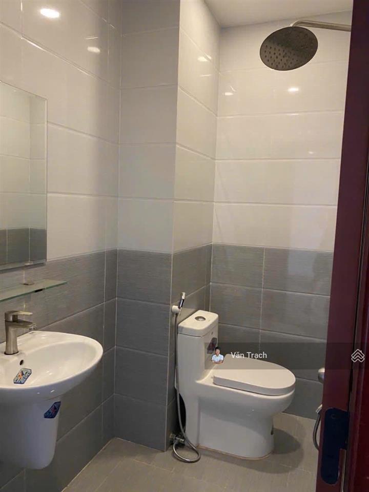 Cho thuê nhà mặt tiền trần nhật duật phước hoà nha trang 8 pn full nội thất phù hợp kinh doanh