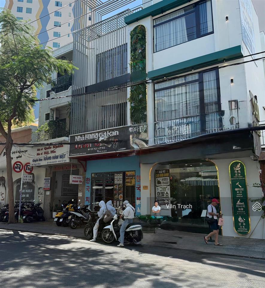Cho thuê nhà 4 tầng bạch đằng tân lập nha trang cách tô hiến thành 3 căn nhà phù hợp kinh doanh