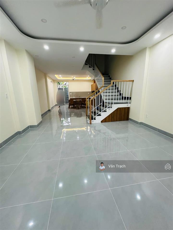 Cho thuê nhà kđt mỹ gia gói 2 vĩnh thái nha trang đường 27m vào ở ngay