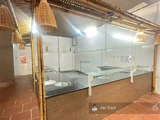 Cho thuê nhà mặt tiền ngô gia tự tân lập nha trang ngang 8,5m mặt bằng trống vào kinh doanh ngay