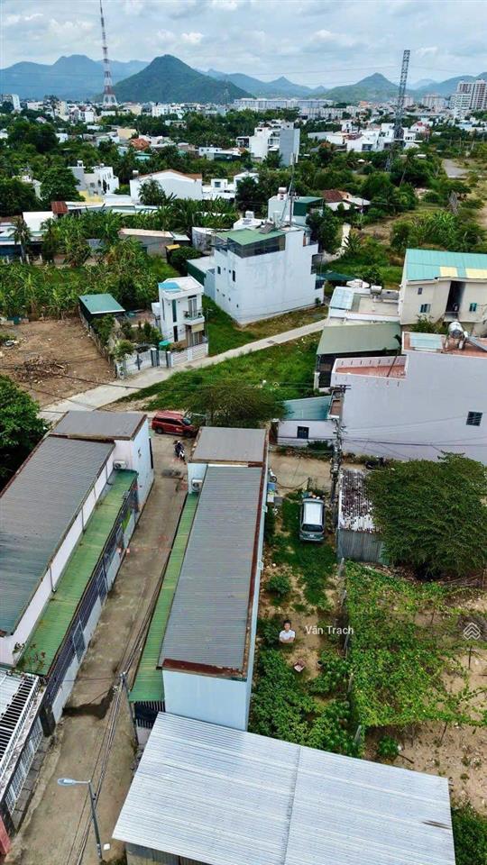 Bán đất nền đường xóm hạ thái thông 2 vĩnh thái nha trang full thổ cư sổ riêng đường 6,5m