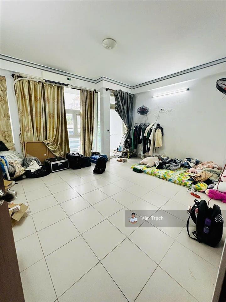 Cho thuê nhà 4 tầng mặt tiền đường trần nhật duật nha trang ngang 6m phù hợp kinh doanh vào ở ngay