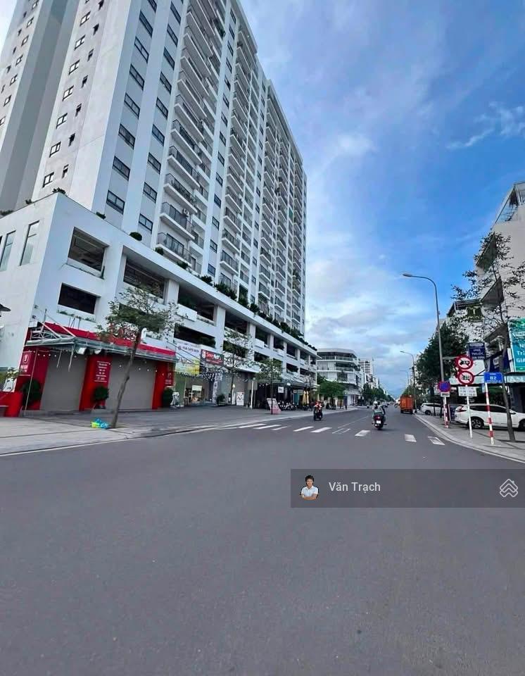 Cho thuê shophouse ct4 vcn phước hải nha trang  mặt tiền thích quảng đức ngang 8m, hướng đông bắc