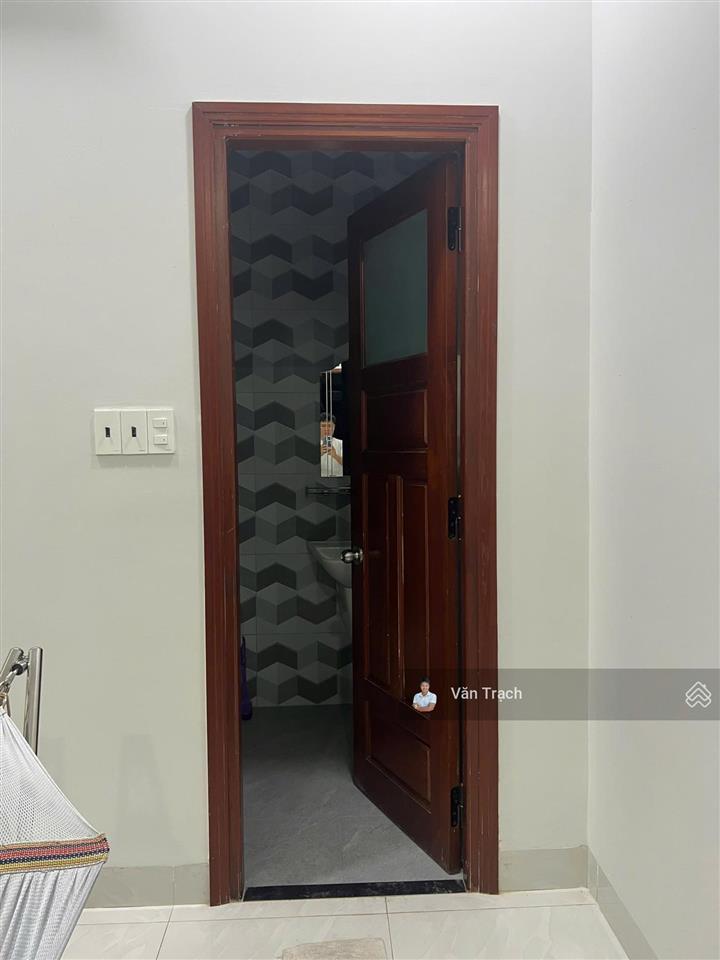 Bán nhà mặt tiền ngô gia tự tân lập nha trang phù hợp kinh doanh sổ riêng ngay bên chợ xóm mới