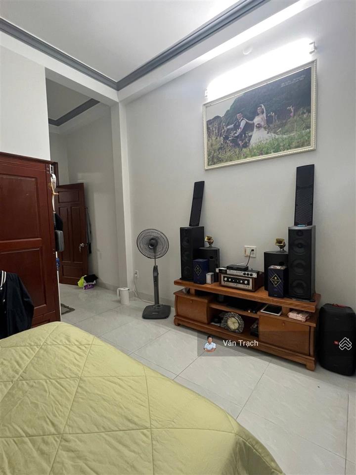 Bán nhà mặt tiền ngô gia tự tân lập nha trang phù hợp kinh doanh sổ riêng ngay bên chợ xóm mới