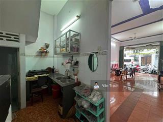 Bán nhà mặt tiền trịnh phong nha trang trục kinh doanh sổ riêng gần biển vào ở ngay