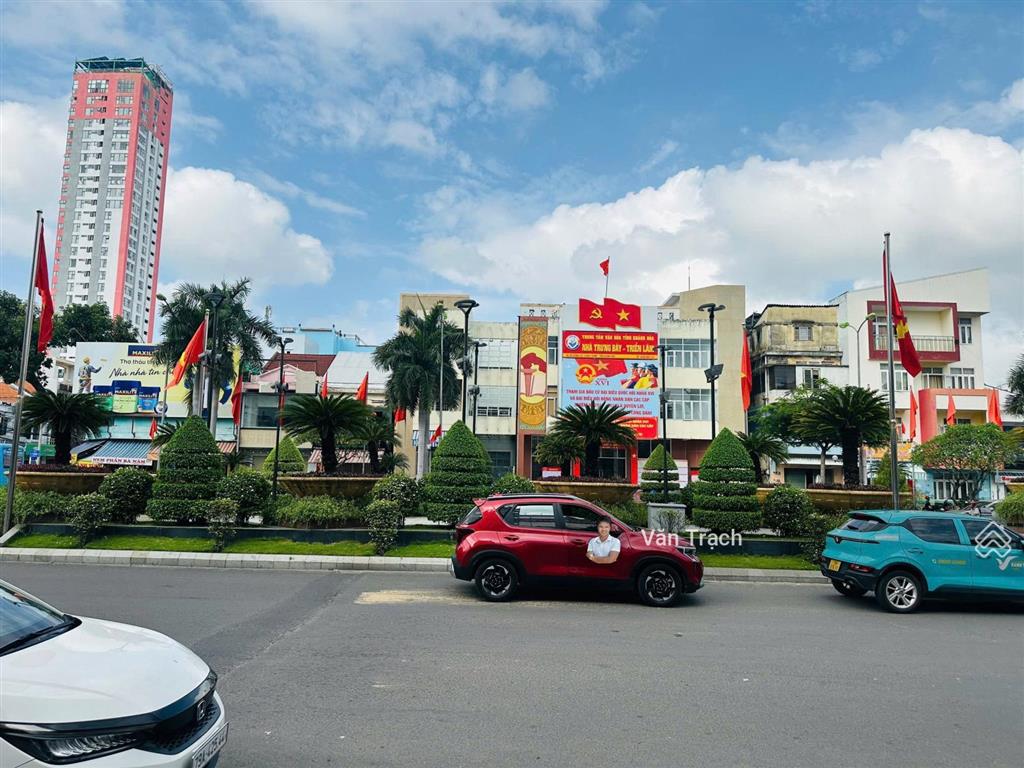 Cho thuê nhà mặt bằng kinh doanh ngã 4 thống nhất quang trung nha trang riêng chủ
