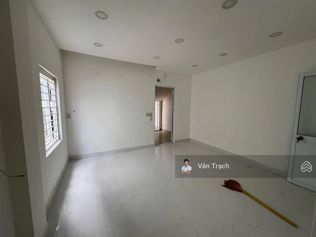 Cho thuê nhà nguyên căn bạch đằng tân lập nha trang phù hợp kinh doanh