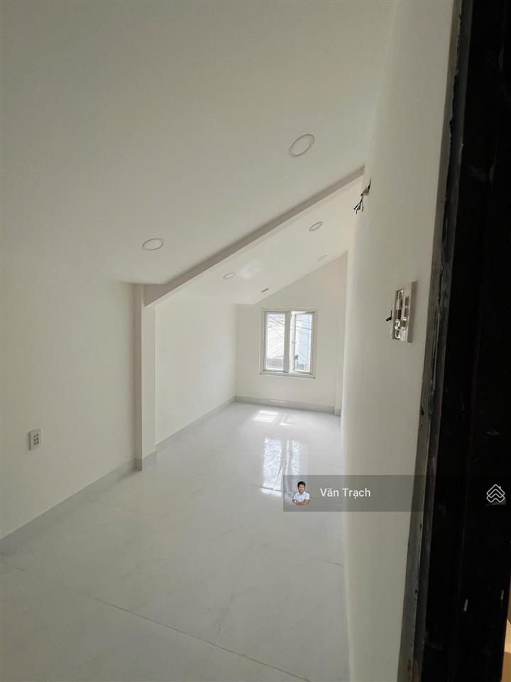 Cho thuê nhà nguyên căn bạch đằng tân lập nha trang phù hợp kinh doanh