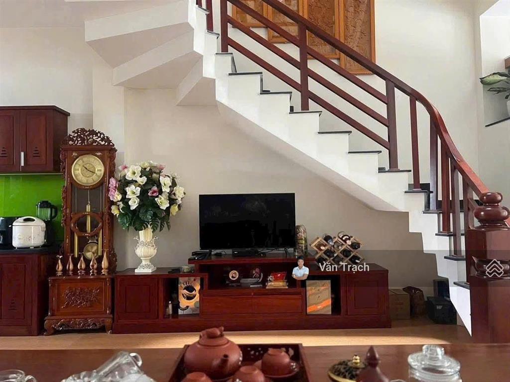 Cho thuê nhà nguyên căn kđt hà quang 2 phước hải nha trang full nội thất vào ở ngay 4 ngủ