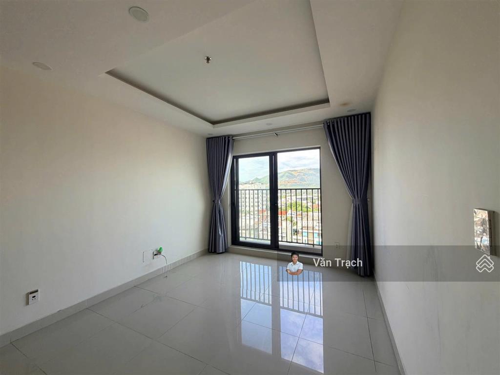 Bán căn góc ct3 vĩnh điềm trung, vĩnh hiệp, nha trang, vào ở ngay, chưa nội thất, đã có sổ đỏ