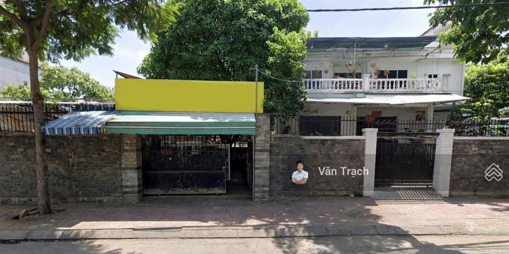 Bán nhà mặt tiền hương lộ ngọc hiệp nha trang ngang 20m phù hợp làm nhà vườn gần biển