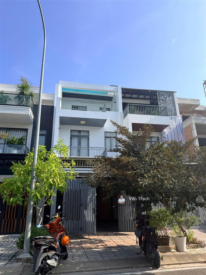 Cho thuê nhà kđt mỹ gia gói 2 vĩnh thái nha trang full nội thất vào ở ngay