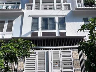 Cho thuê nhà kđt phước long a nha trang hướng đông nam vào ở ngay full nội thất 5 ngủ