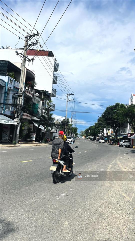 Bán nhà cấp 4 2 mặt tiền tô hiệu vĩnh nguyên nha trang cách biển 200m sổ riêng giá tốt