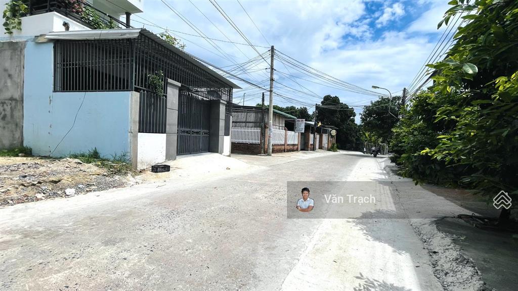 Bán đất thổ cư sổ riêng hẻm hoàng minh thảo phước đồng nha trang hướng đông nam ngang 6m nở hậu
