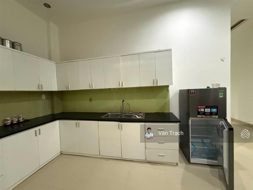 Cho thuê nhà b5 kđt vĩnh điềm trung nha trang vào ở ngay full nội thất như hình