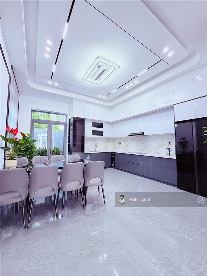 Bán nhà mỹ gia gói 4 mỹ gia vĩnh thái nha trang có thang máy vào ở ngay