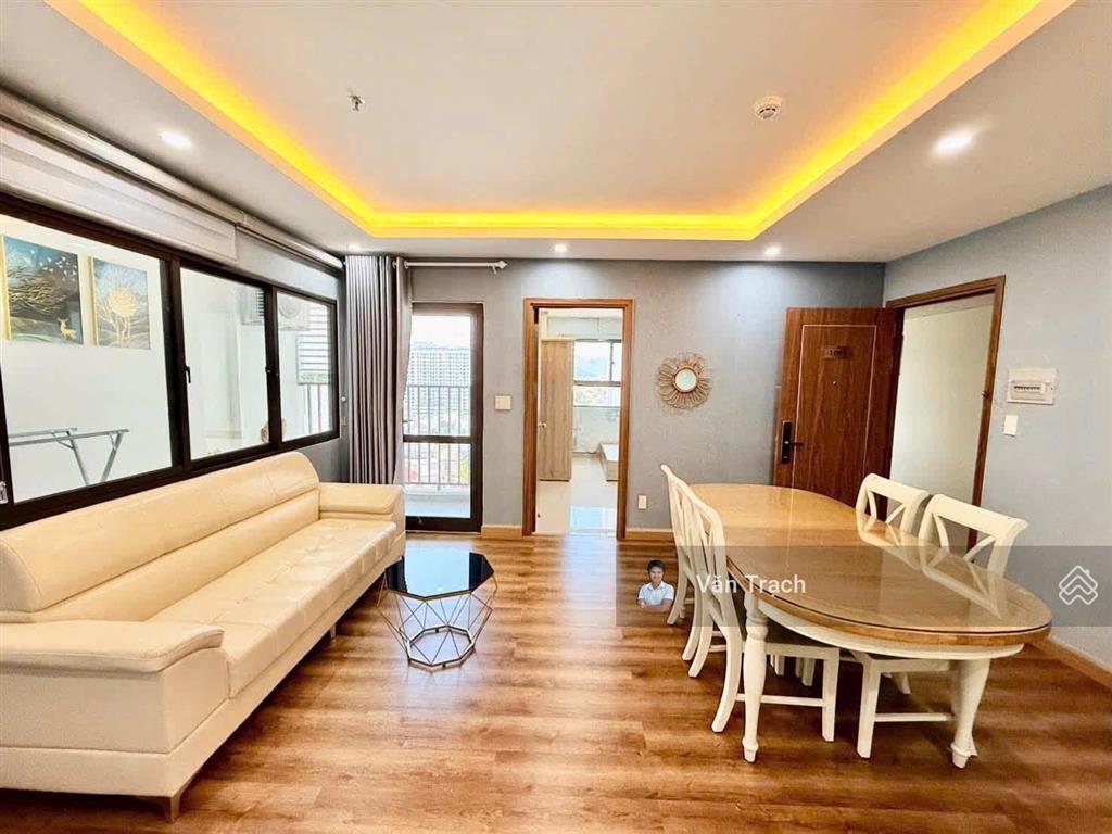 Cho thuê chung cư ct4 vcn phước hải full nội thất hướng đông nam vào ở ngay 2 ngủ