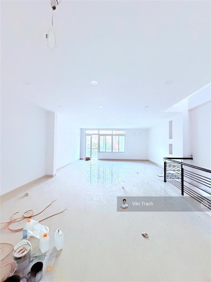 Cho thuê nhà mặt tiền thích quảng đức vcn phước hải  nha trang ngang 6m phù hợp làm kinh doanh