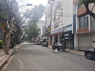 Cho thuê nhà 5 tầng hồng bàng tân lập nha trang hướng đông bắc 6 ngủ giá 57 triệu/tháng