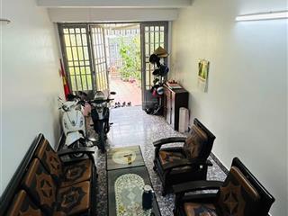 Nhà 3 tầng sân vườn rộng rãi, trung tâm kiến an, vài bước ra đường trần thành ngọ