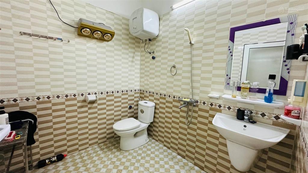 Giá tốt cho đầu tư  8,6 tỷ  nhà gốc dân mặt đường phụng pháp