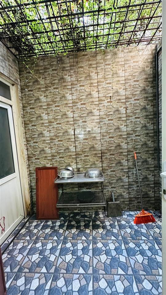 Giá tốt cho đầu tư  8,6 tỷ  nhà gốc dân mặt đường phụng pháp