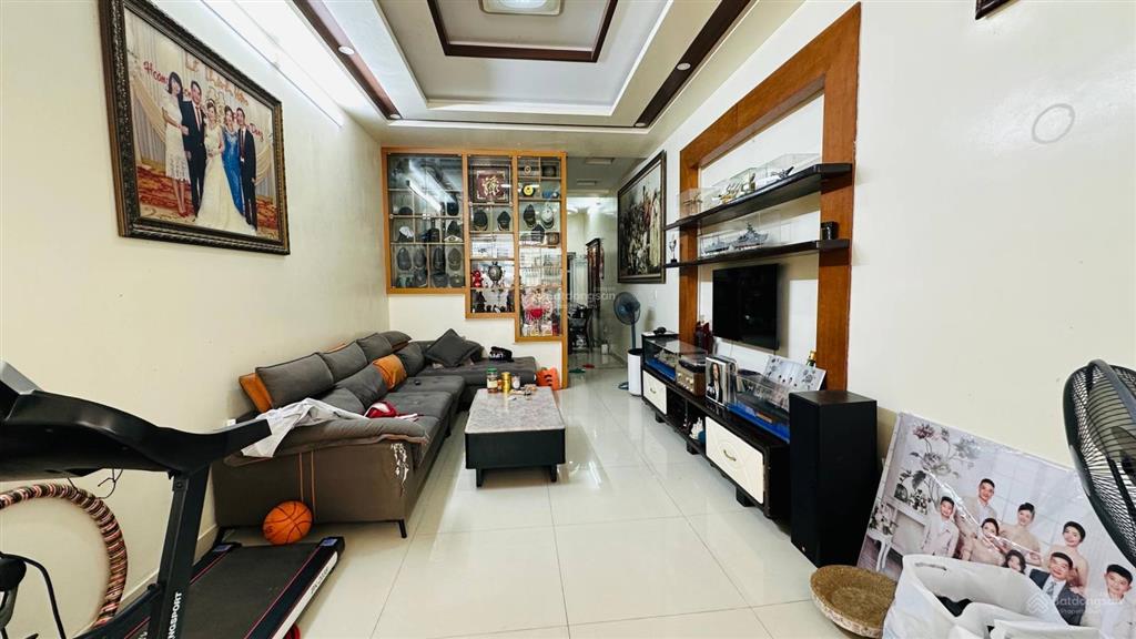 Giá tốt cho đầu tư  8,6 tỷ  nhà gốc dân mặt đường phụng pháp