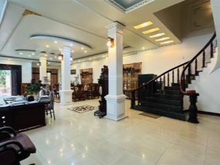 Mặt bằng 1500m2 mặt đường máng nước, an dương, vị trí trung tâm tìm khách thuê