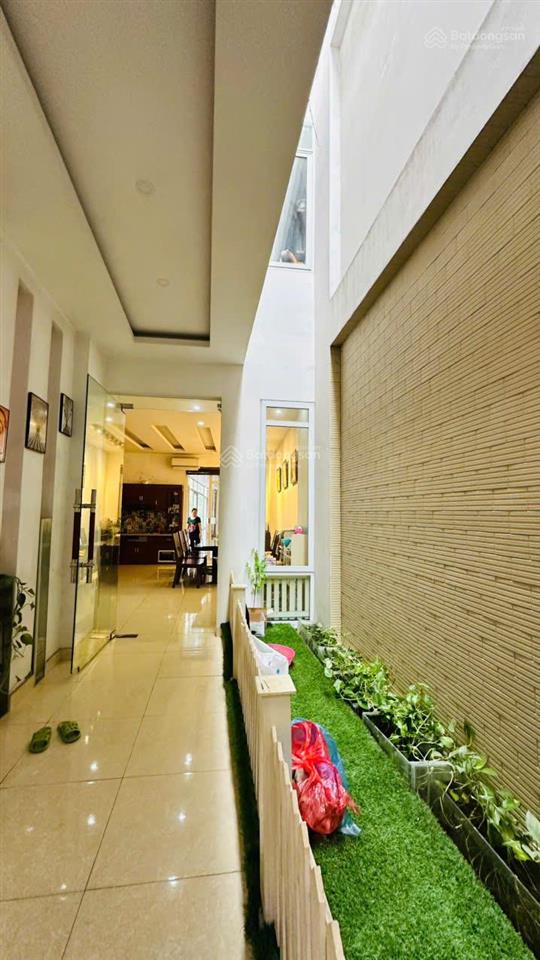Nhà mặt tiền đại lộ tôn đức thắng (gần kdc an trang)  233m2  ngang 5,4m  5 tầng  giá 25 tỷ