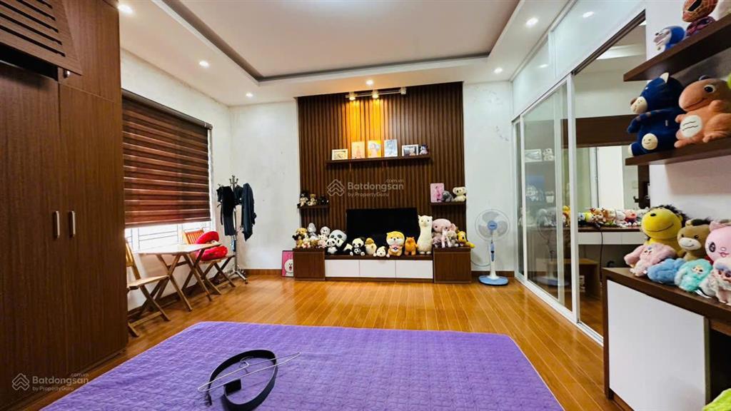 Nhà mặt tiền đại lộ tôn đức thắng (gần kdc an trang)  233m2  ngang 5,4m  5 tầng  giá 25 tỷ