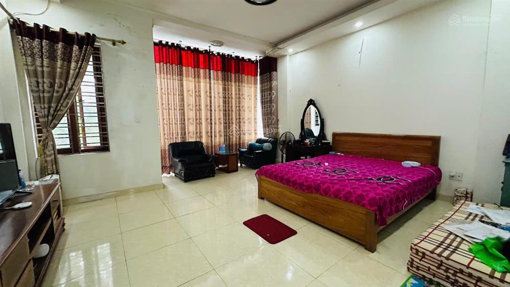 Nhà mặt tiền đại lộ tôn đức thắng (gần kdc an trang)  233m2  ngang 5,4m  5 tầng  giá 25 tỷ