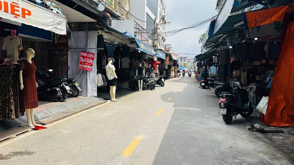 Mặt đường nhánh quang trung (gần chợ tam bạc)  110m2  mặt tiền 4,5m  3 tầng  giá nhỉnh 20 tỷ