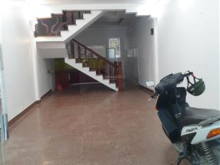 Nhà mặt đường miếu hai xã  66m2  mt 4m  nở hậu  4 tầng  sau giáp ngõ  giá 7,9 tỷ