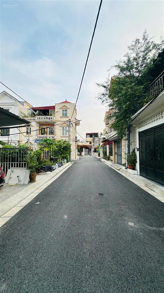 Bán nhà tuyến 2 đường máng nước (khu cái tắt), cách đường 100m, ô tô vào tận nhà