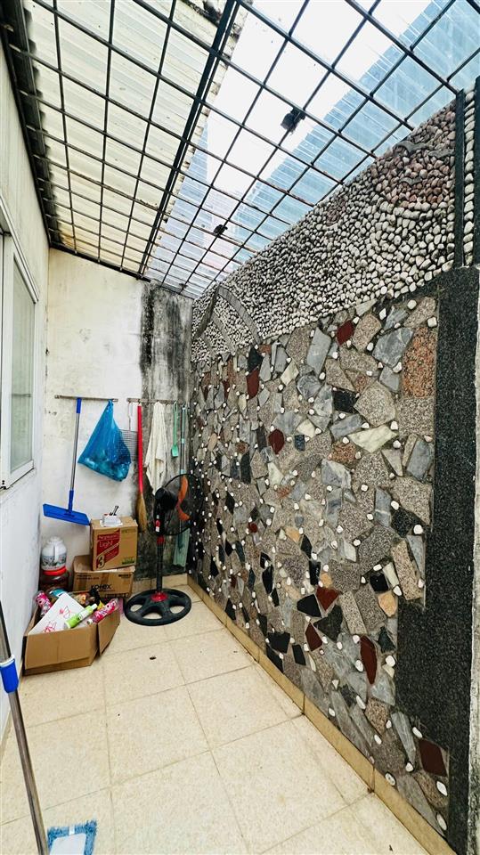 Bán nhà tuyến 2 đường máng nước (khu cái tắt), cách đường 100m, ô tô vào tận nhà