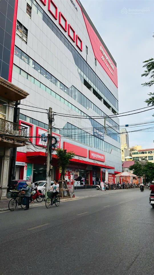 Cho thuê nhà mặt đường lương khánh thiện  mặt tiền 17m  lô góc