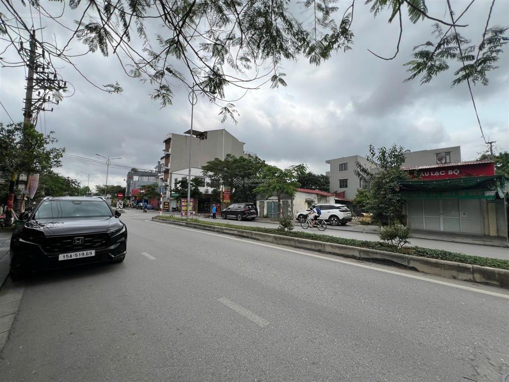 Mặt đường thiên lôi (gần hoàng huy)  1072m2  ngang 20,8m  giá tốt 77 tr/m2