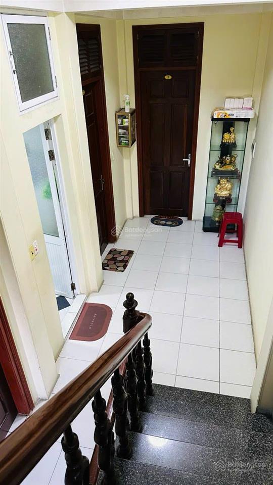 (sp hiếm) nhà mặt đường nguyễn đức cảnh (view hồ)  67m2  mt 5,4m  5 tầng  đang cho thuê
