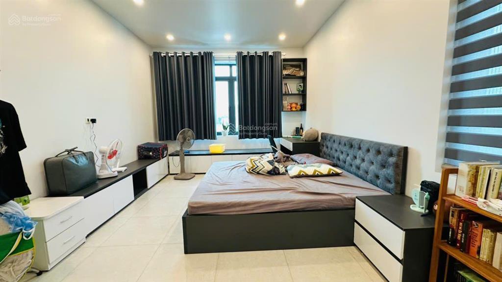 Bán biệt thự sân vườn lô góc anh dũng 8  325m2  3 tầng  full nội thất  giá 1x tỷ