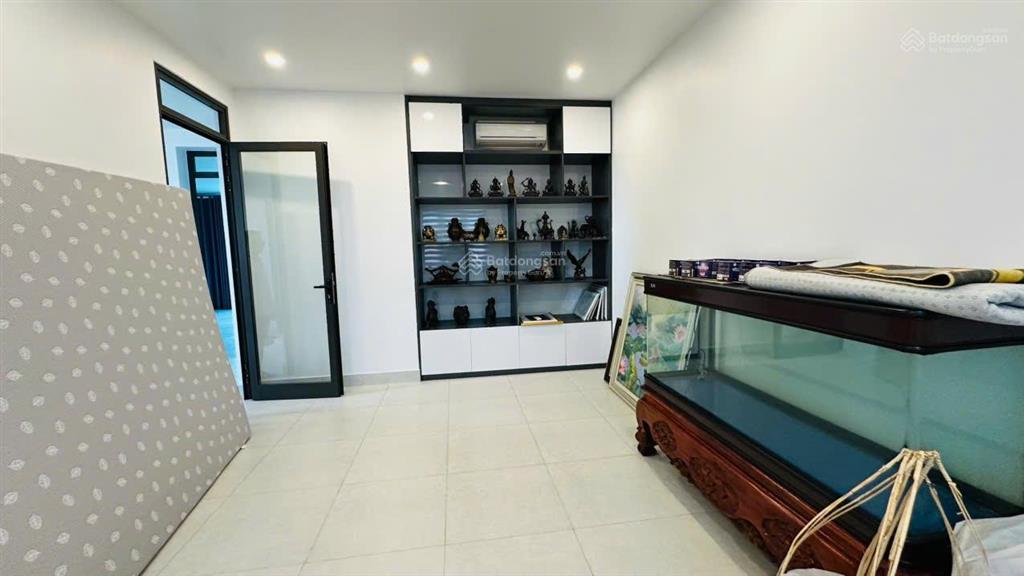 Bán biệt thự sân vườn lô góc anh dũng 8  325m2  3 tầng  full nội thất  giá 1x tỷ
