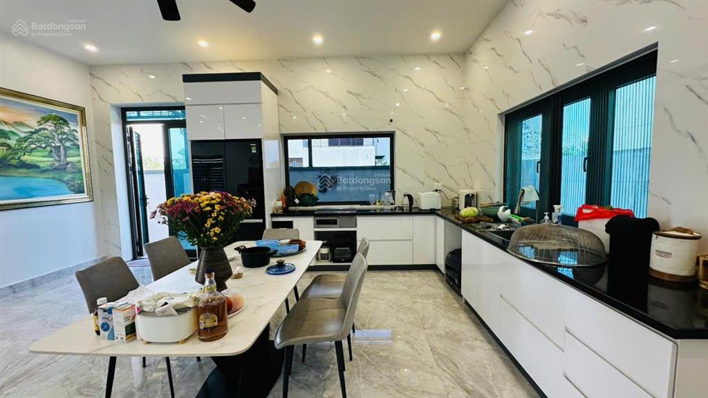 Bán biệt thự sân vườn lô góc anh dũng 8  325m2  3 tầng  full nội thất  giá 1x tỷ